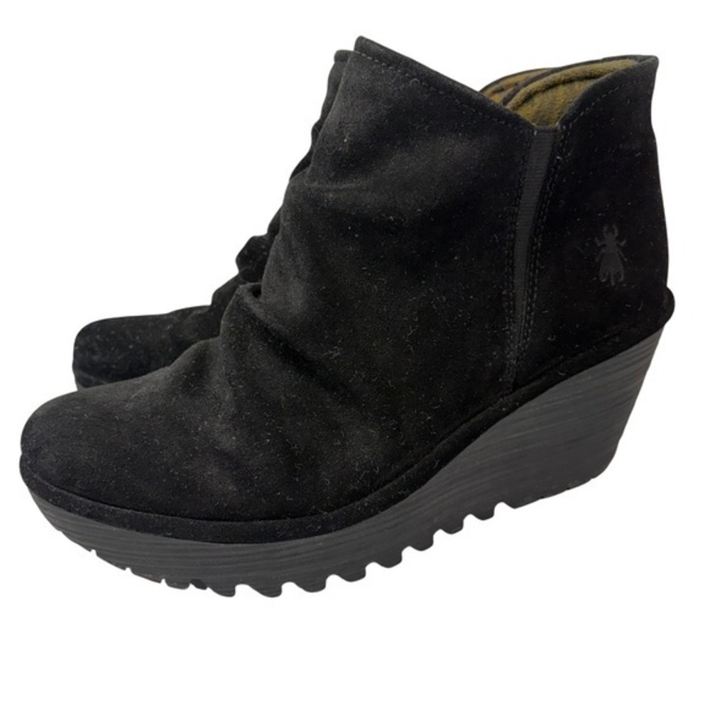 Fly London Yip Womens 39 US 8-8.5 Black Suede Wedge Bootie Zip Slouch Ankle
